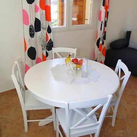 Holiday home Ribarska Kuca Romana