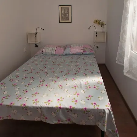 Ribarska Kuca Romana * Premantura
